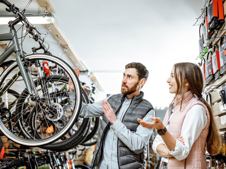 Podróże rowerowe dla amatorów: Znajdź inspirację w sklepie rowerowym